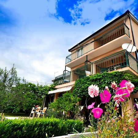 Apartments Franic Ploce  Esterno foto